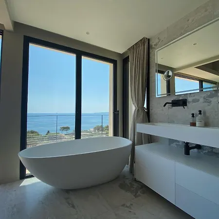 Beautiful Villa With Incredible Sea View Holiday home